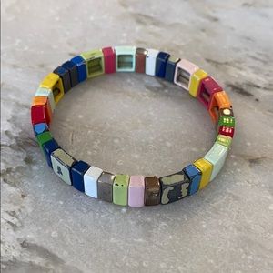 Roxanne Assoulin rainbow bracelet